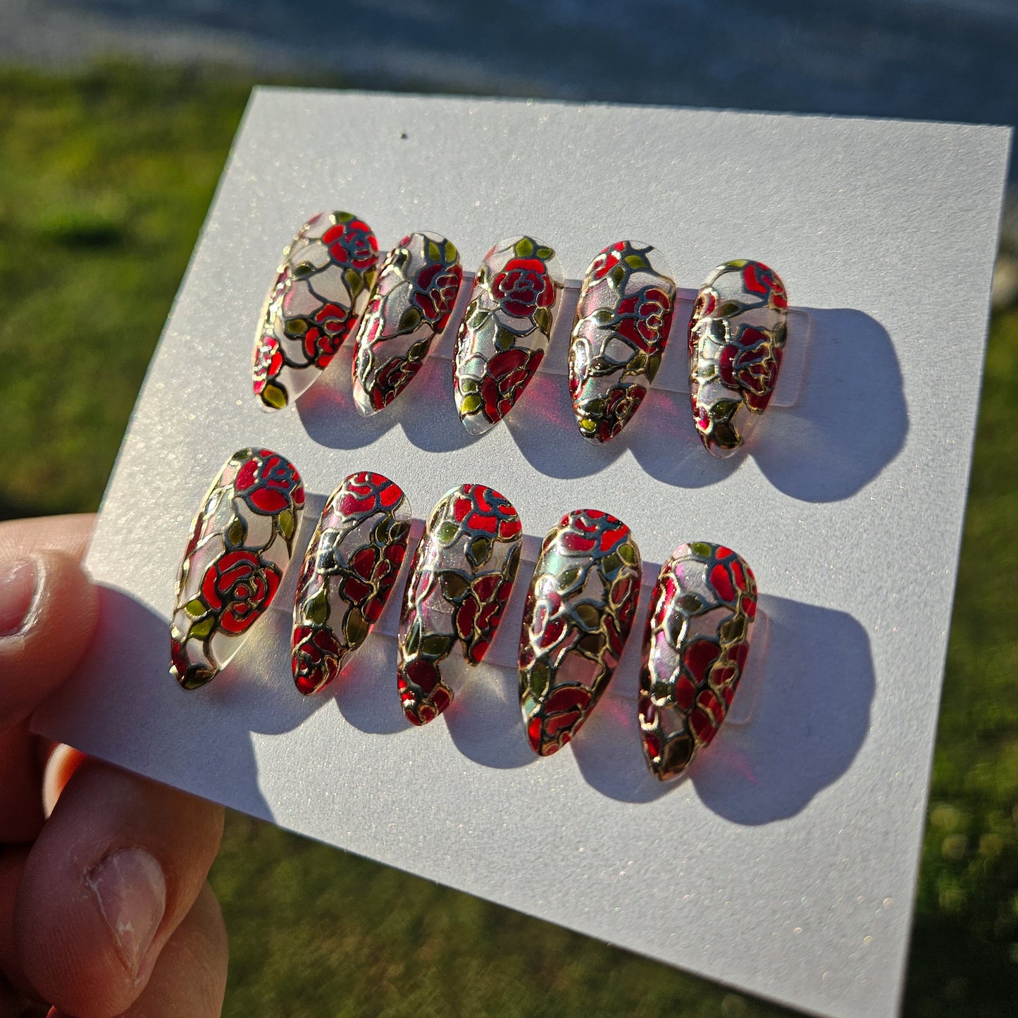 MTO - Stained Glass Roses (Ruby)